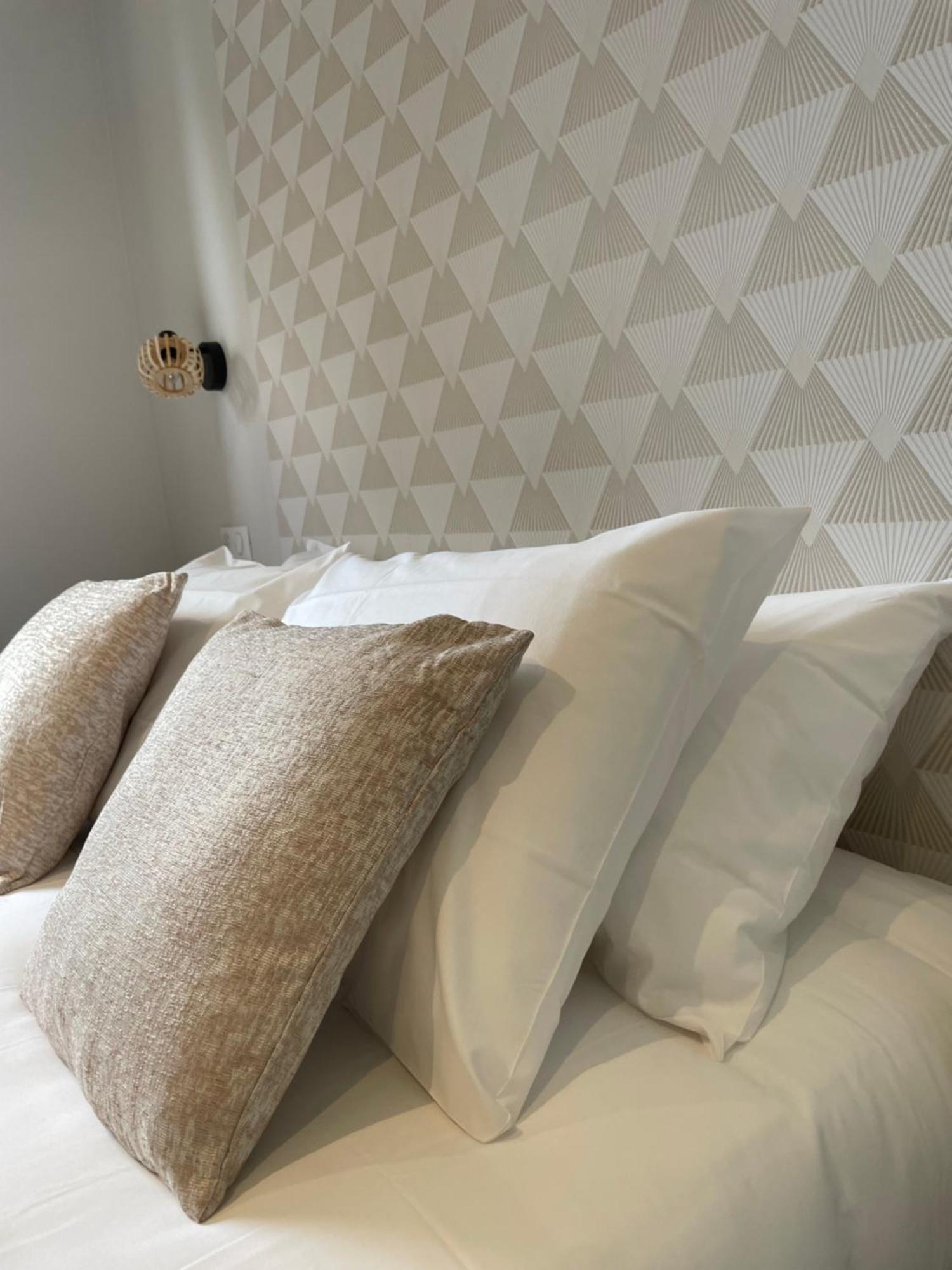 Ducey Appart'Hotel - Les Rivieres Luaran gambar